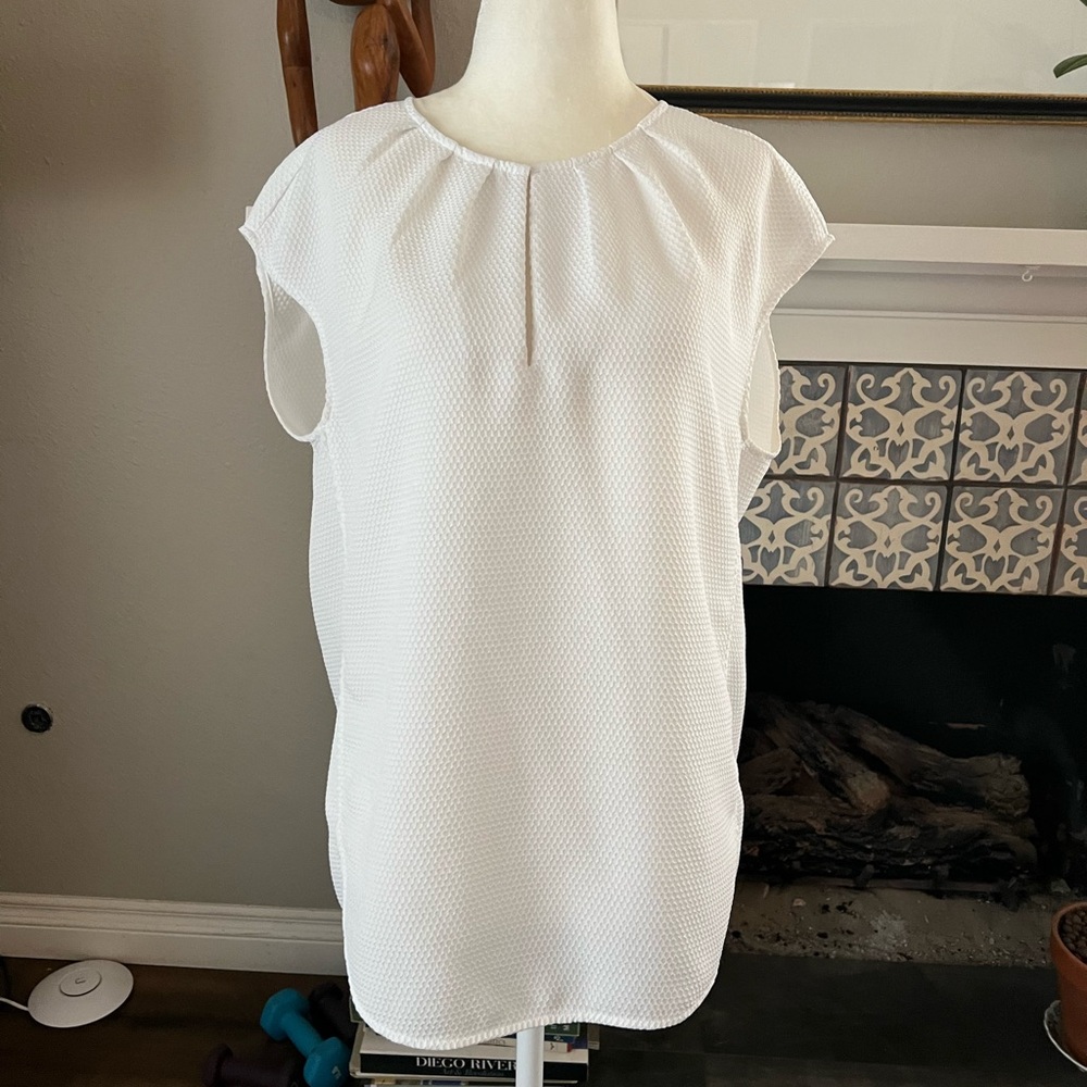 J Crew white honeycomb weave sleeveless blouse 6